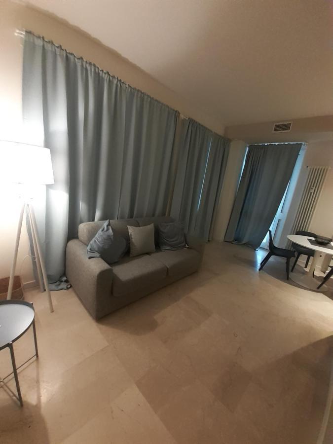 Baretti House- Parcheggio Riservato Per Un Soggiorno Perfetto Torino Exterior foto